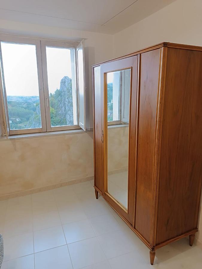 Apartamento Casetta Nel Borgo Pianello Con Vista Panoramica Muro Lucano Exterior foto